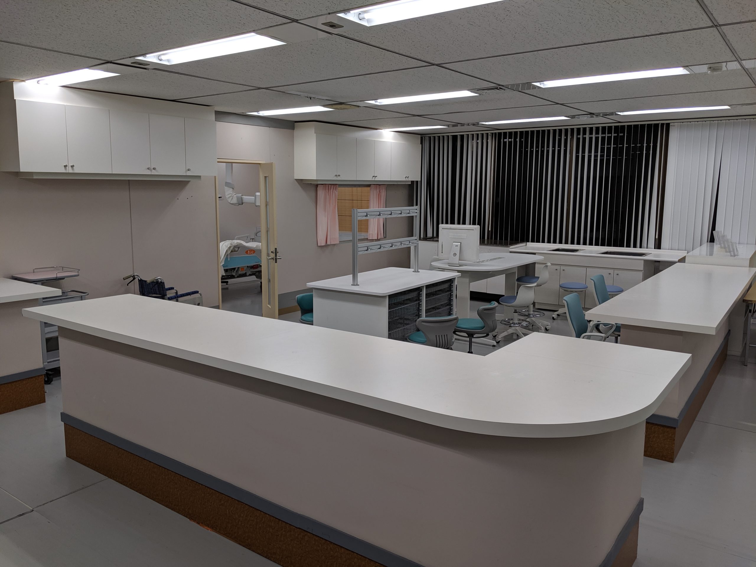 ６階 病院フロア 華飾スタジオ